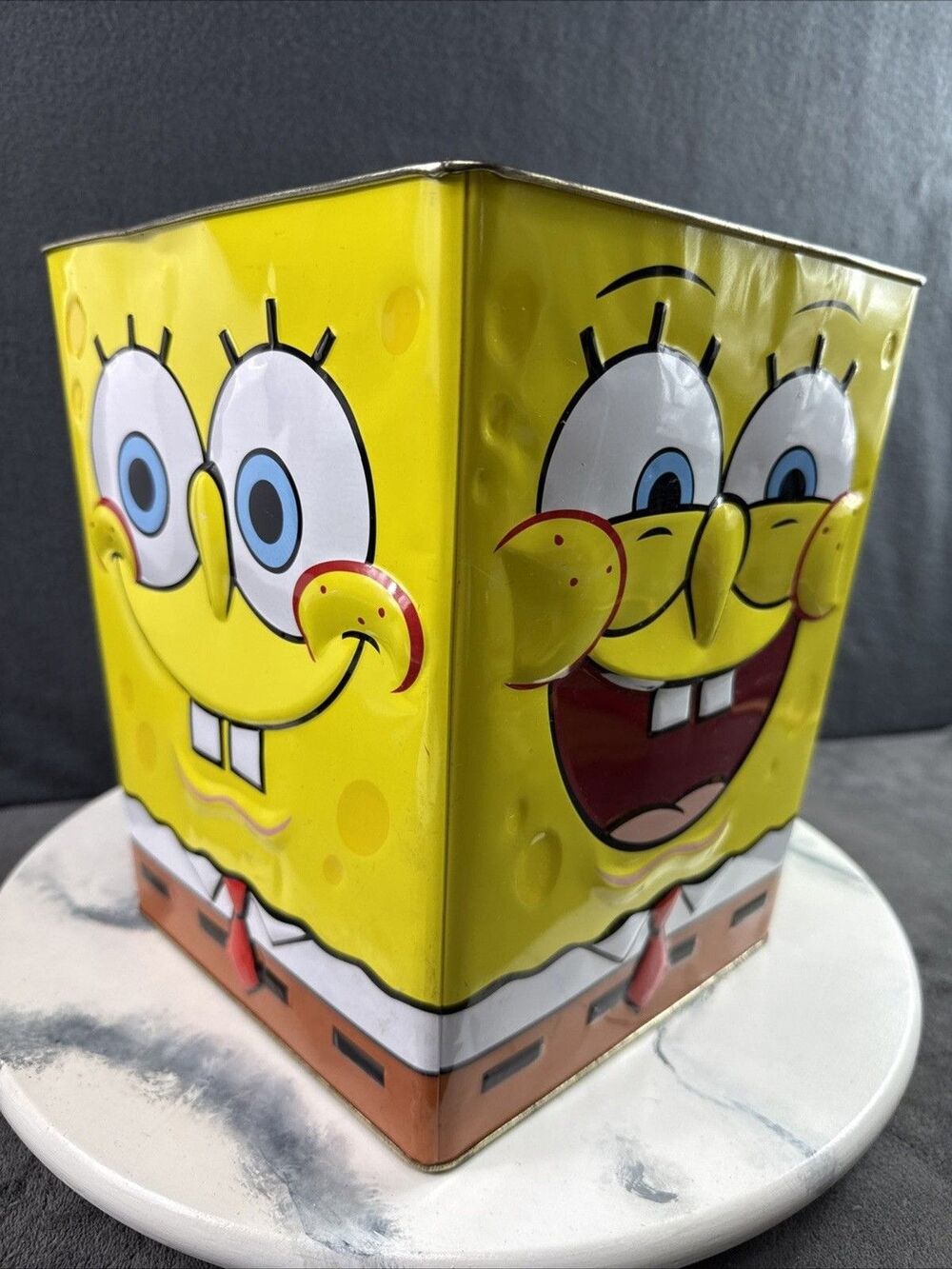 Vintage 2008 SpongeBob SquarePants Collectible Large Tin Storage Bin Decor Trash